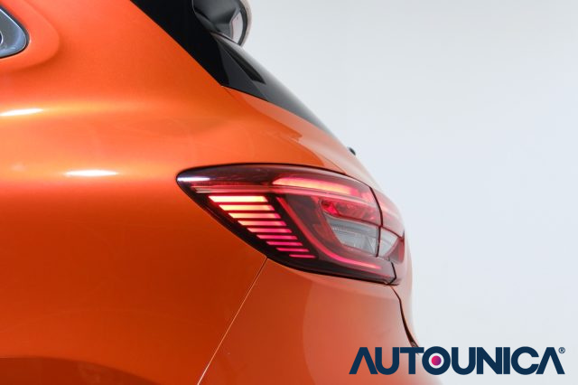 RENAULT Clio usata, con Airbag testa