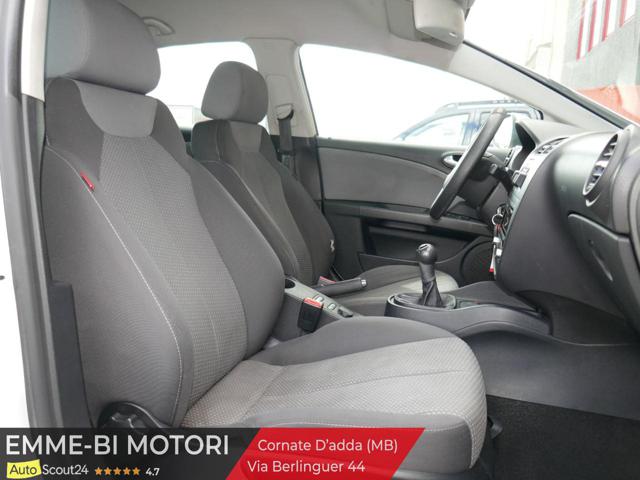 SEAT Leon usata, con USB