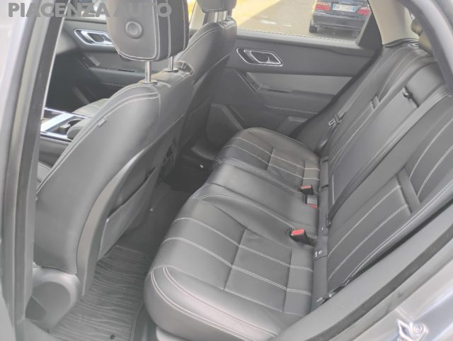 LAND ROVER Range Rover Velar usata, con Controllo automatico clima