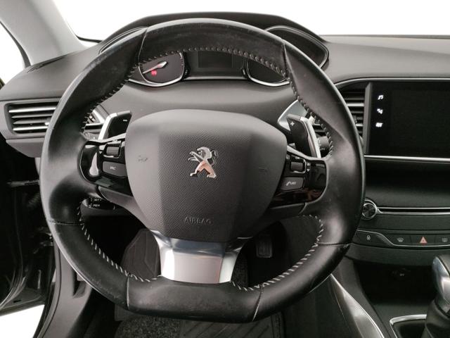 PEUGEOT 308 usata, con Cerchi in lega