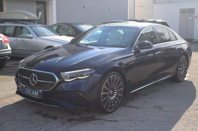 MERCEDES-BENZ E 220 usata, con Chiusura centralizzata