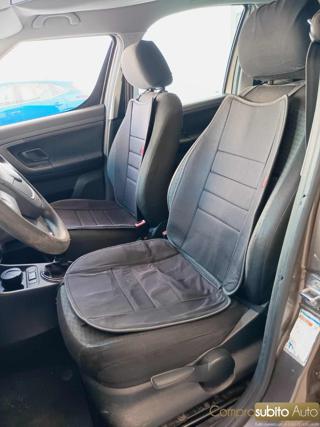 SKODA Roomster usata 17
