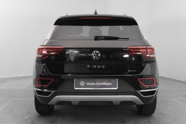 VOLKSWAGEN T-Roc usata, con Autoradio