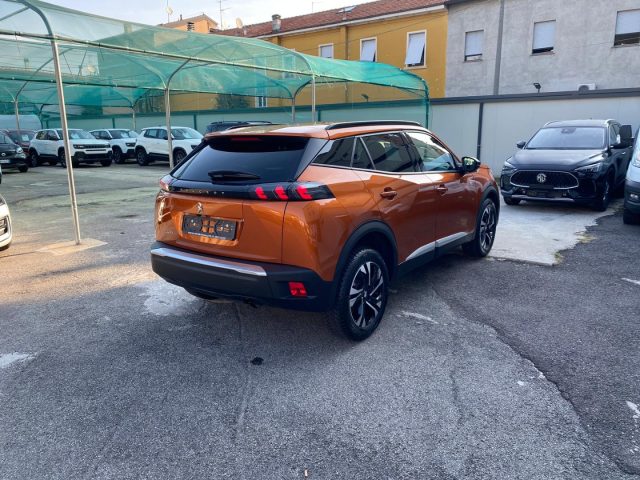 PEUGEOT 2008 usata, con Autoradio