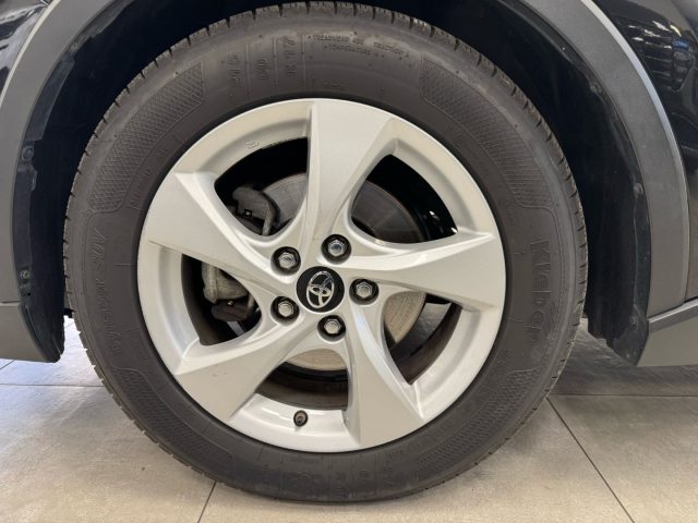 TOYOTA C-HR usata, con Climatizzatore