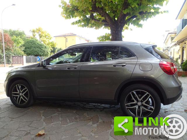 MERCEDES-BENZ GLA 200 usata, con Cronologia tagliandi
