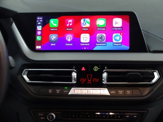 BMW 118 usata, con Fari LED