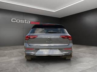 VOLKSWAGEN Golf usata, con Autoradio