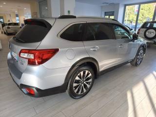 SUBARU OUTBACK usata, con Airbag laterali