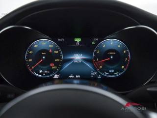 MERCEDES-BENZ GLC 300 usata 12