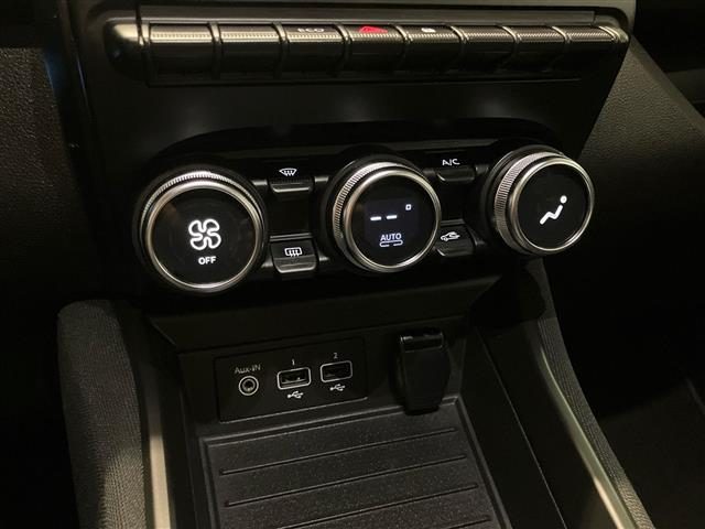 RENAULT ZOE usata 18