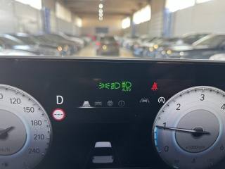 HYUNDAI Staria usata, con USB