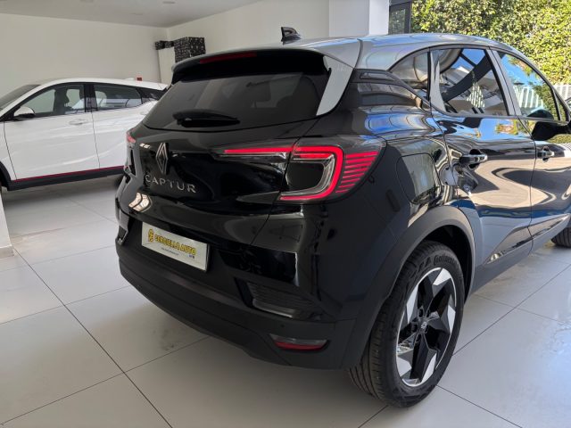 RENAULT Captur usata, con Controllo automatico clima