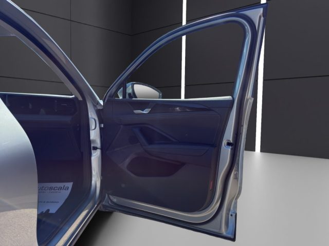 VOLKSWAGEN Tiguan usata, con Servosterzo