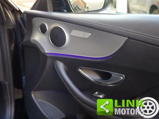 MERCEDES-BENZ E 220 usata, con Sedile posteriore sdoppiato