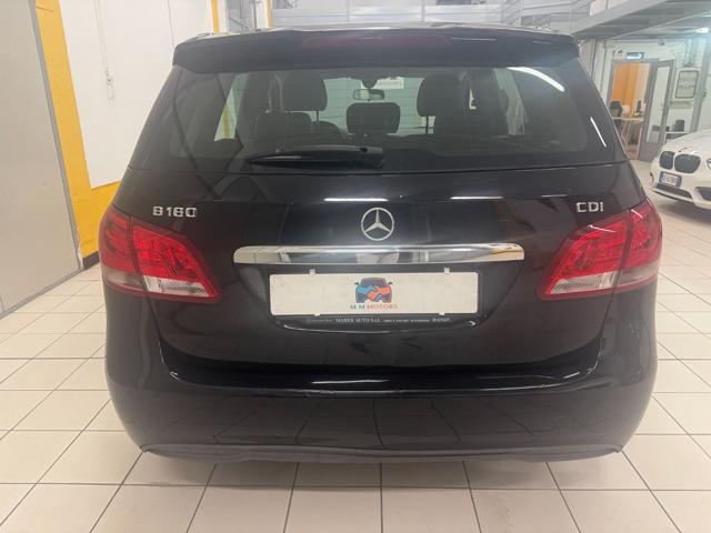 MERCEDES-BENZ B 180 usata, con Alzacristalli elettrici