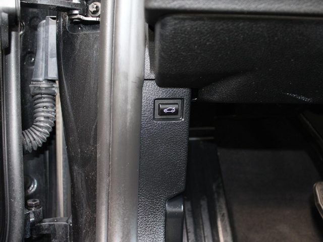 BMW 318 usata, con Sensori di parcheggio anteriori