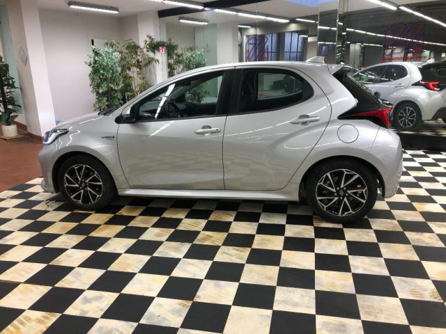 TOYOTA Yaris usata, con Cruise Control