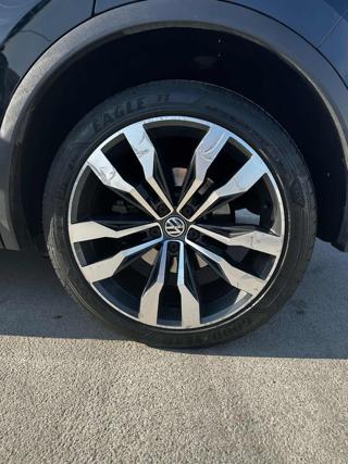 VOLKSWAGEN Tiguan usata, con Boardcomputer