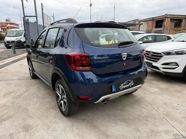 DACIA Sandero usata, con Autoradio