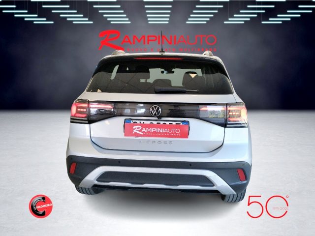 VOLKSWAGEN T-Cross usata 8