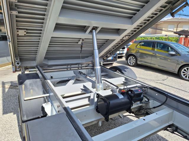 PEUGEOT Boxer usata, con ESP