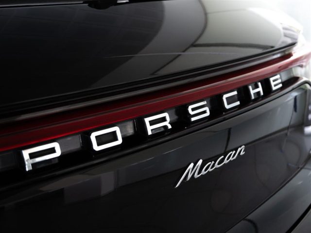 PORSCHE Macan usata 19