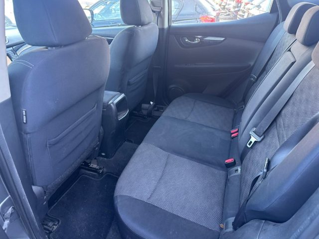 NISSAN Qashqai usata, con Boardcomputer