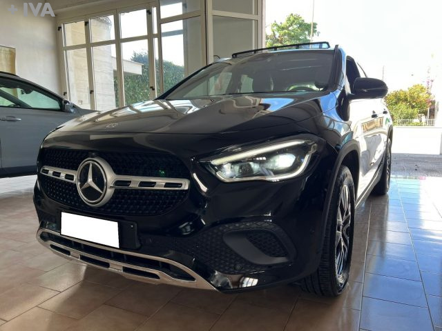 MERCEDES-BENZ GLA 200 usata 0