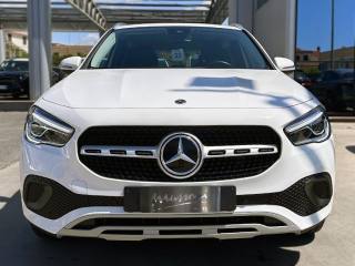 MERCEDES-BENZ GLA 200 usata, con Airbag