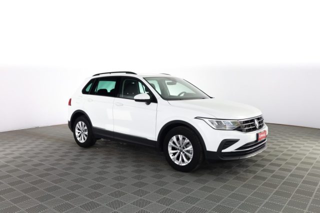 VOLKSWAGEN Tiguan usata 1
