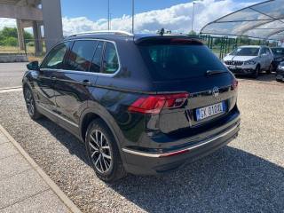 VOLKSWAGEN Tiguan usata, con Boardcomputer