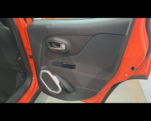 JEEP Renegade usata 17