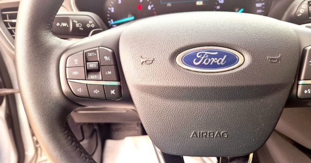 FORD Focus usata, con USB