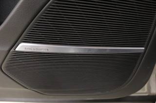 AUDI Q8 usata, con Autoradio digitale