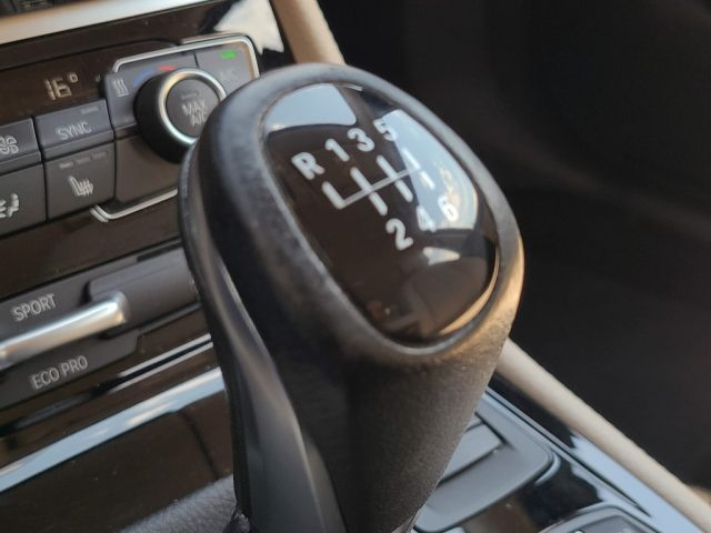 BMW 218 usata, con Portellone posteriore elettrico