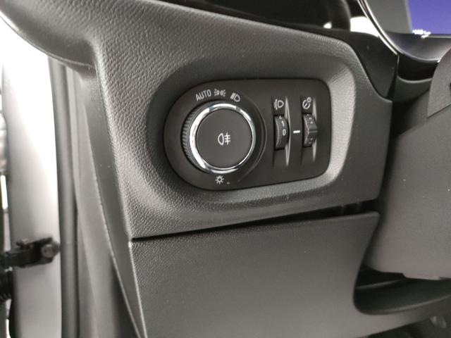 OPEL Corsa usata, con Boardcomputer