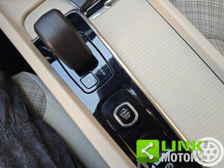 VOLVO XC60 usata, con Vetri oscurati