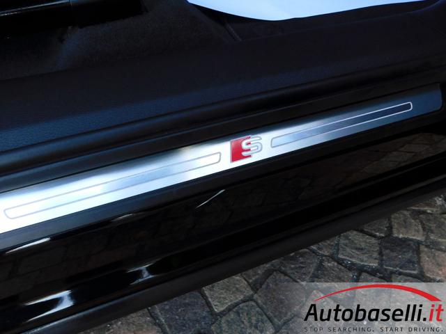 AUDI e-tron usata, con Chiamata automatica per emergenze