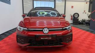 VOLKSWAGEN Golf GTI usata, con Airbag
