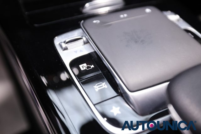 MERCEDES-BENZ A 200 usata, con Sensori di parcheggio posteriori