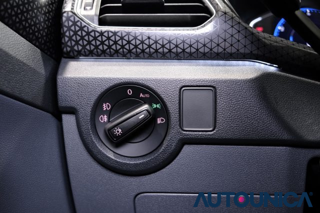 VOLKSWAGEN T-Cross usata, con Bracciolo