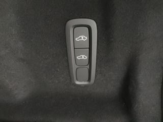 VOLVO XC60 usata, con Bluetooth