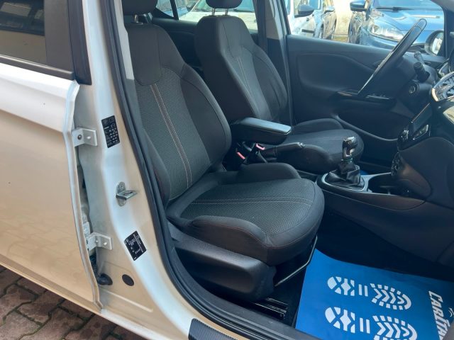 OPEL Corsa usata, con Autoradio