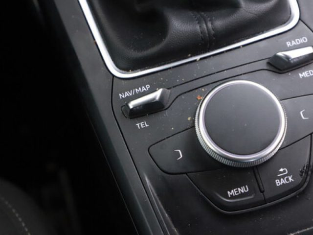 AUDI Q2 usata, con Park Distance Control