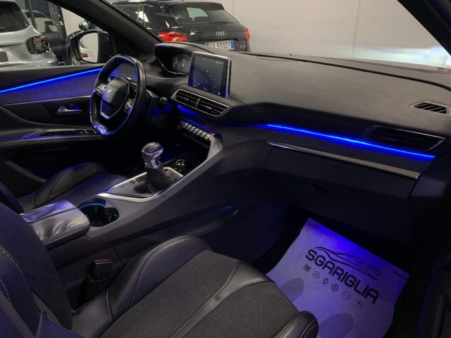 PEUGEOT 3008 usata, con Park Distance Control