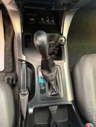 TOYOTA Land Cruiser usata, con ESP