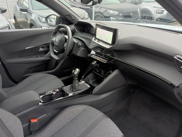 PEUGEOT 2008 usata, con USB