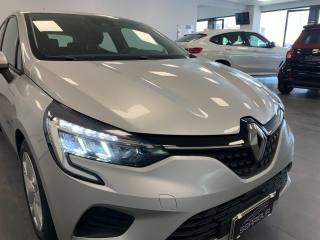 RENAULT Clio usata, con Fari LED