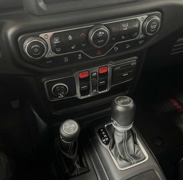 JEEP Wrangler usata, con Volante in pelle